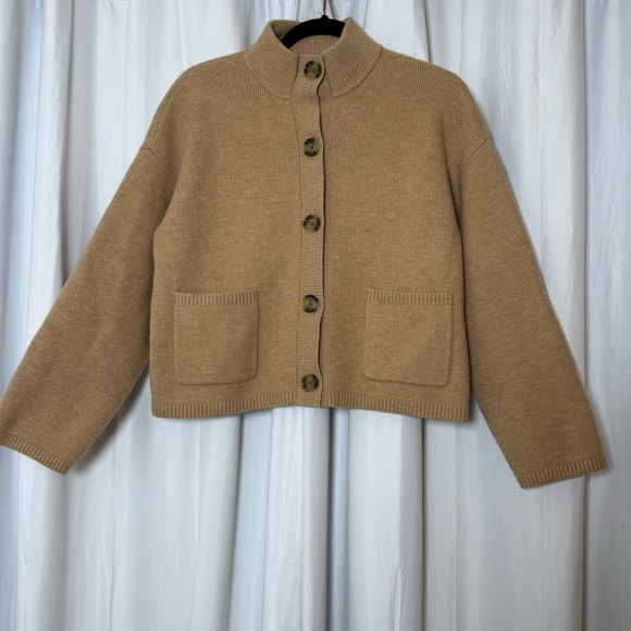 LOFT Sweaters - LOFT Waist Patch Pocket Cardigan Button Front Sweater Camel Womens Medium